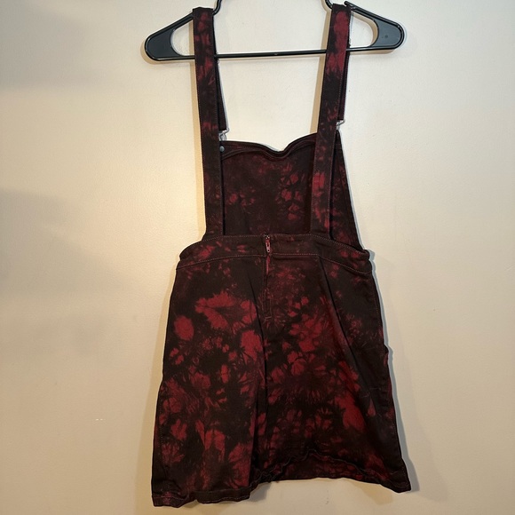 Hot Topic Black & Red Tie-Dye Denim Skirtall Size Small - Picture 9 of 9